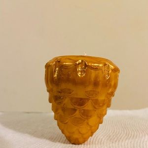 Pine cone shape candle
